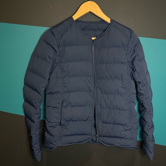 Lululemon Just Enough Puff Jacket
Inkwell size 4 - Picture 12 of 16